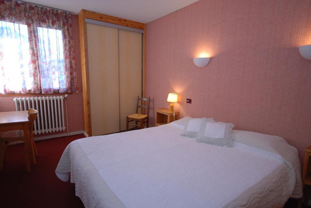 Auberge Du Rochasson Risoul Rom bilde